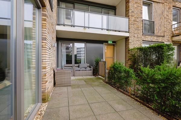 Medium property photo - Nida Senffstraat 11, 1095 MX Amsterdam